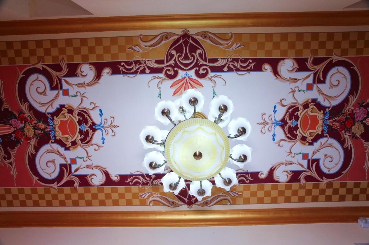 Kamelot Hotel Buxoro Luaran gambar