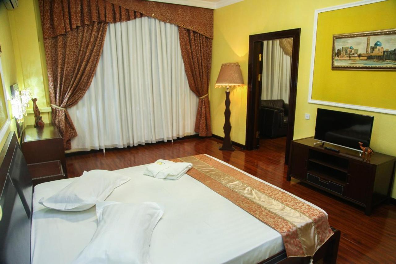 Kamelot Hotel Buxoro Luaran gambar