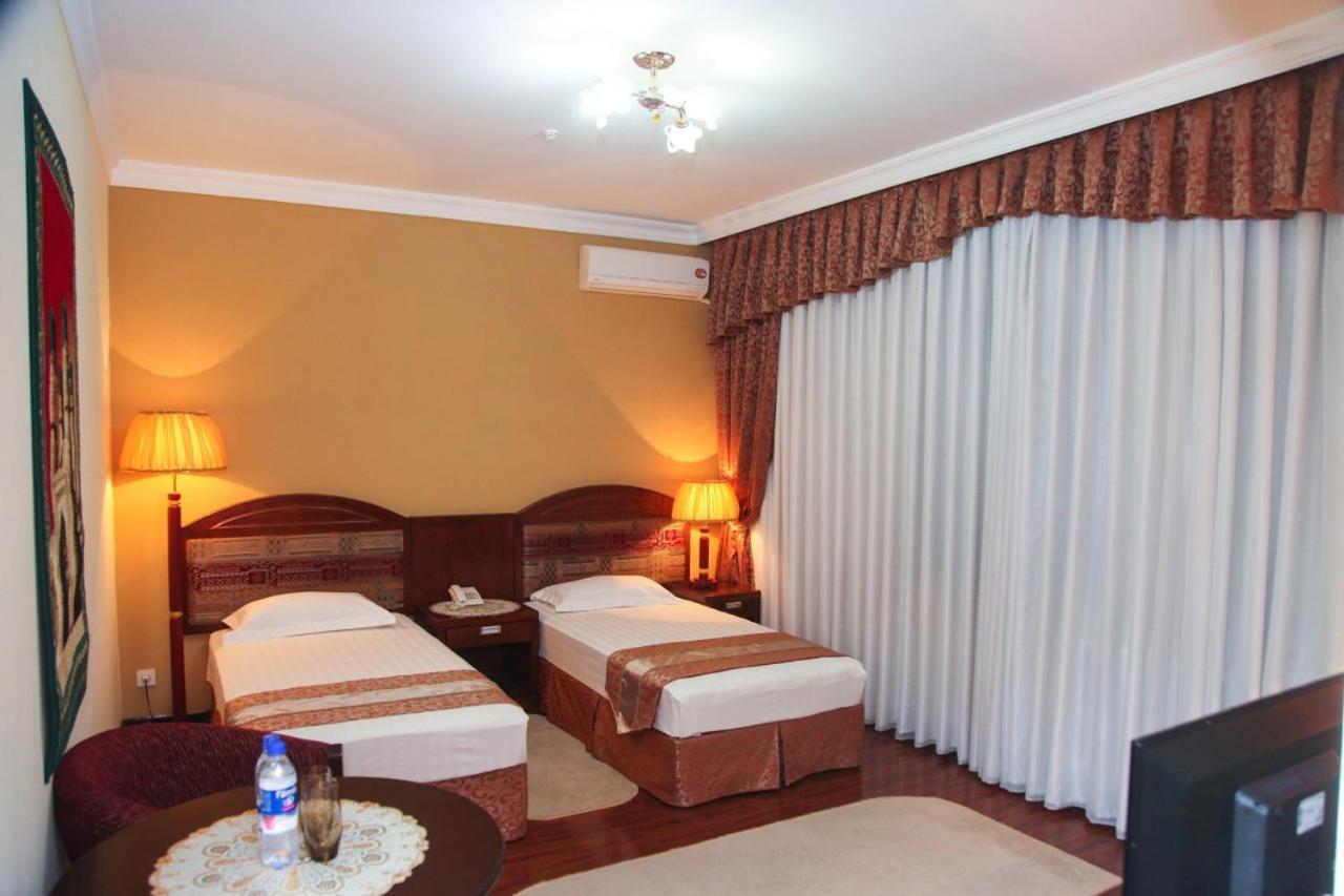 Kamelot Hotel Buxoro Luaran gambar